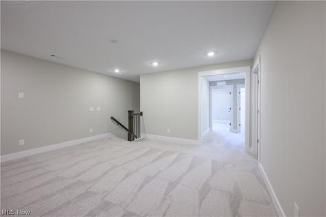 651 South Port Drive Avon Lake OH 44012