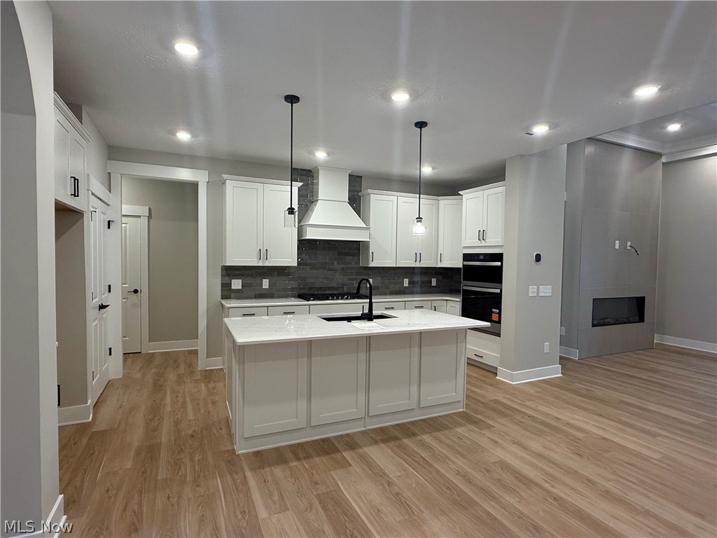651 South Port Drive Avon Lake OH 44012