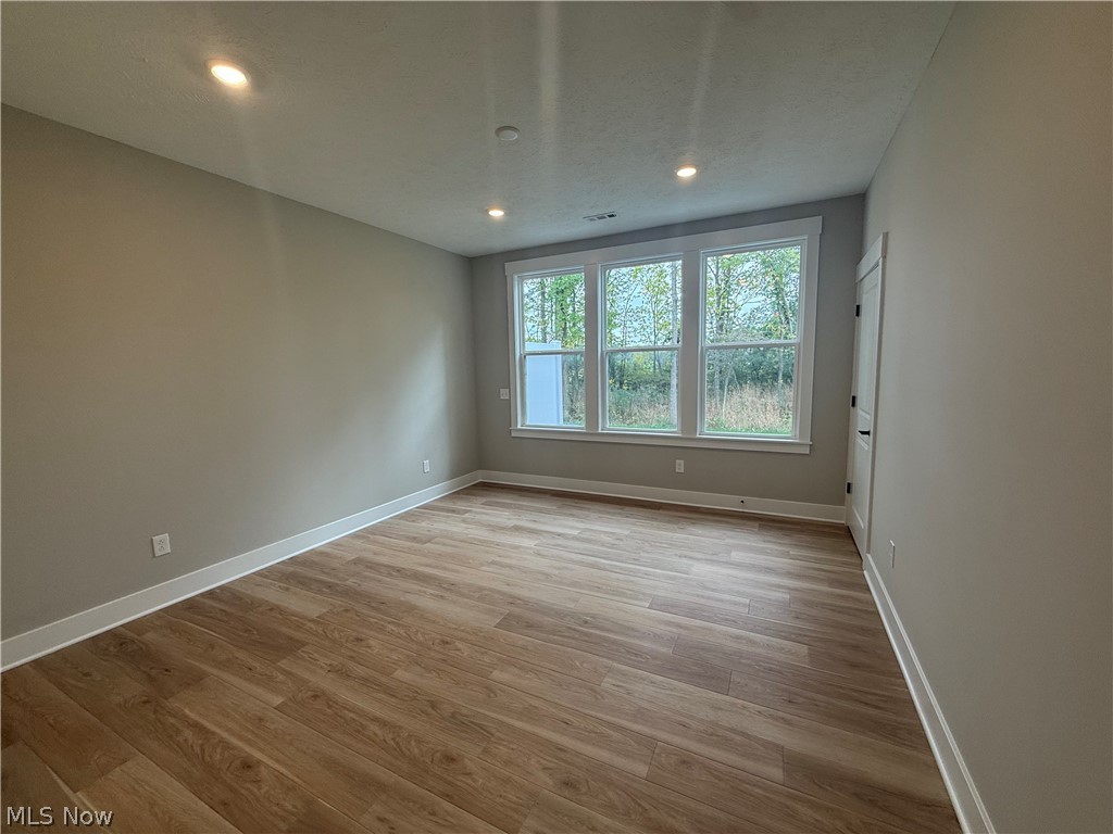 651 South Port Drive Avon Lake OH 44012