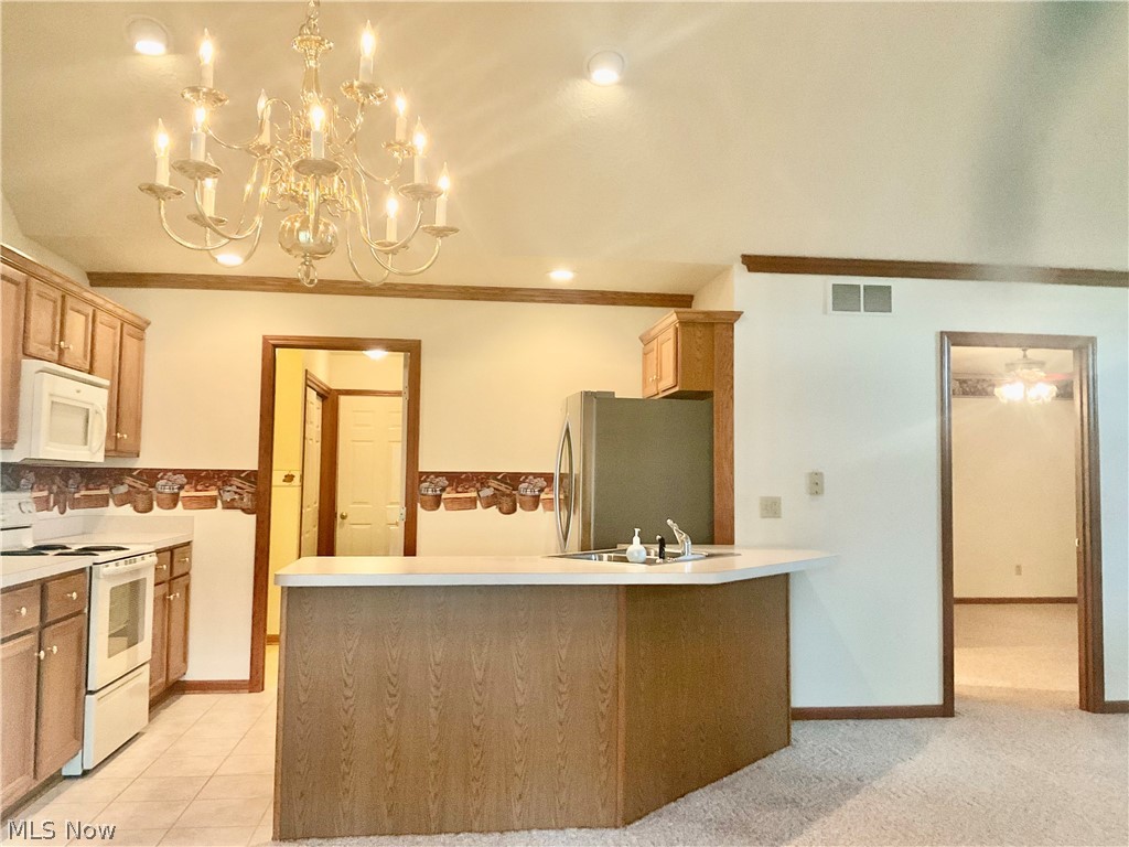 216 Village Court Columbiana OH 44408