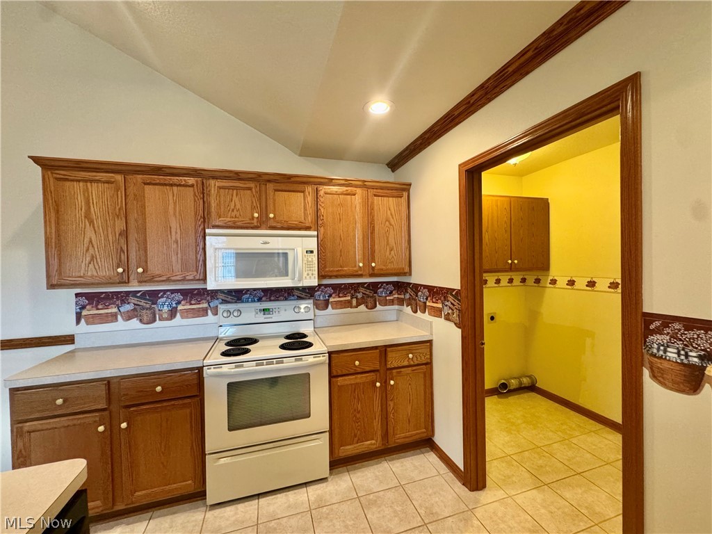 216 Village Court Columbiana OH 44408