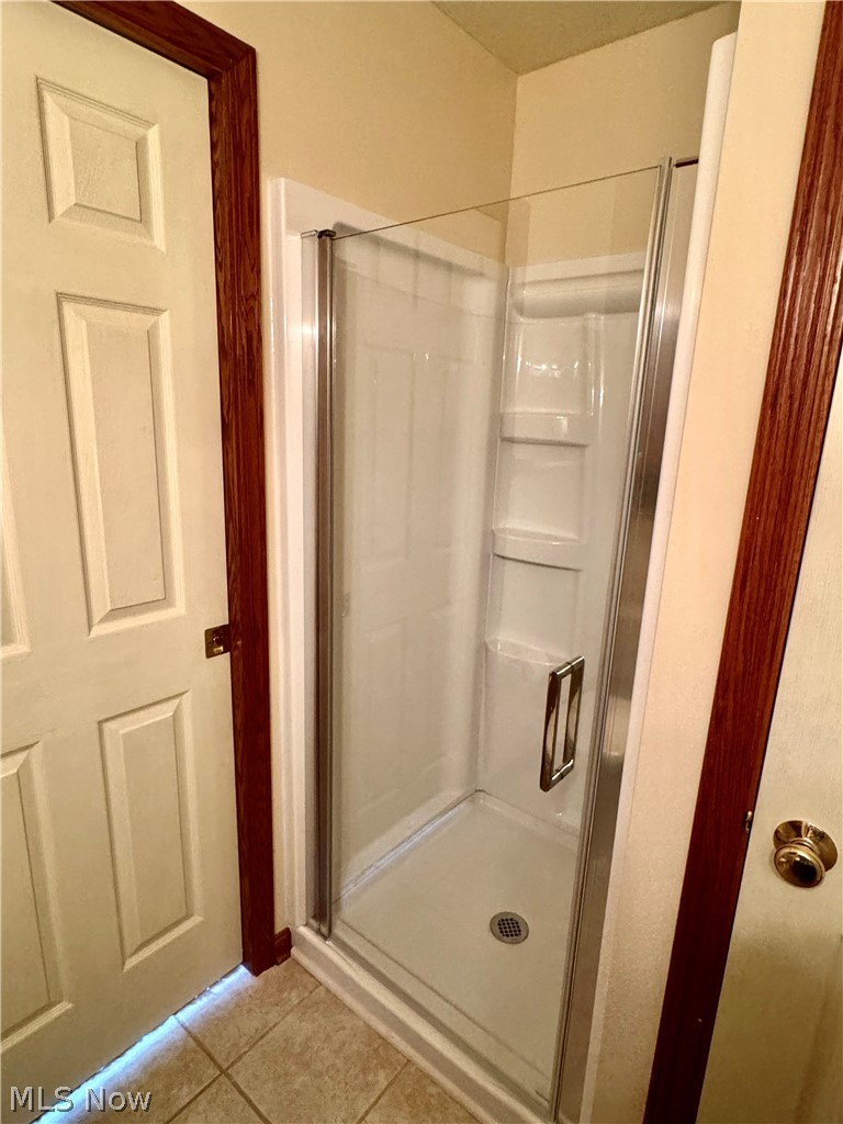 216 Village Court Columbiana OH 44408