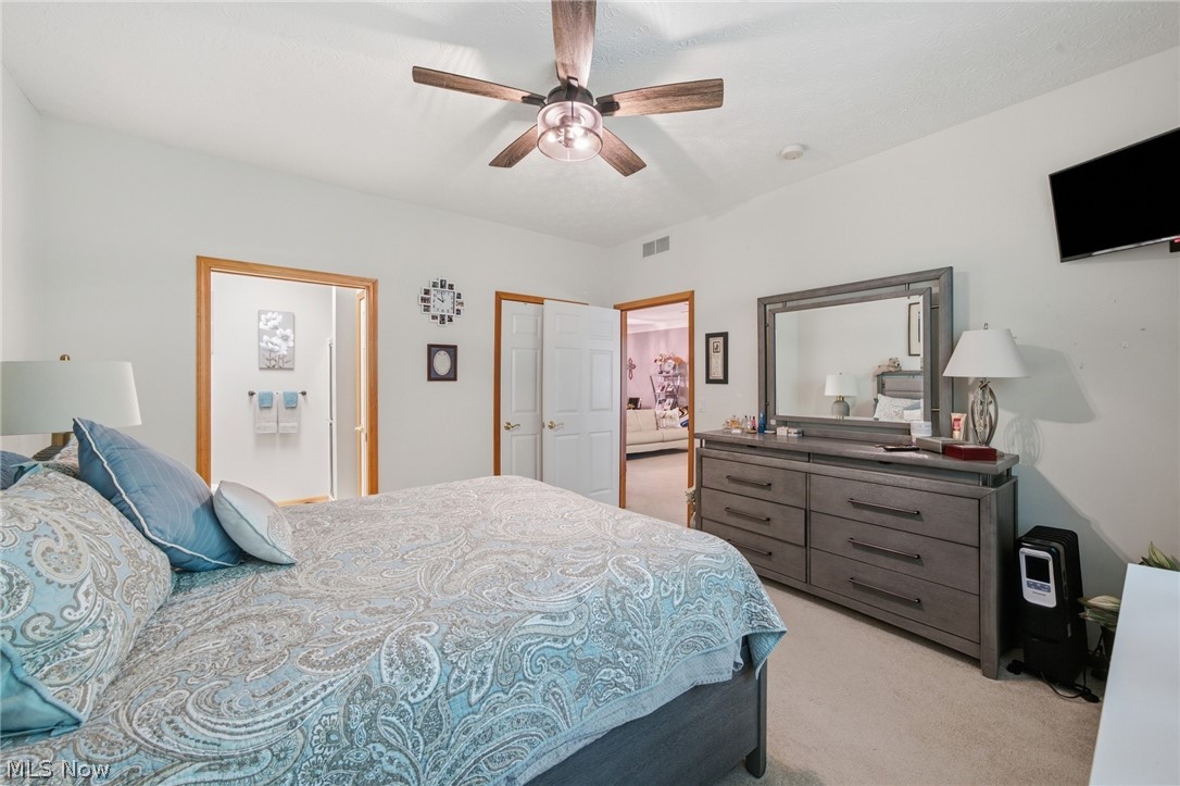 6853 Savannah Drive North Ridgeville OH 44039