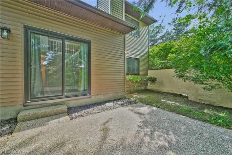 93 Silver Valley Boulevard Munroe Falls OH 44262