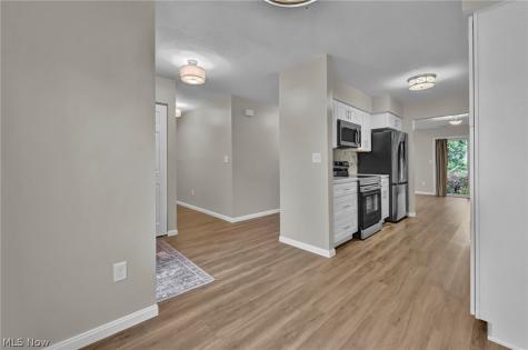 93 Silver Valley Boulevard Munroe Falls OH 44262