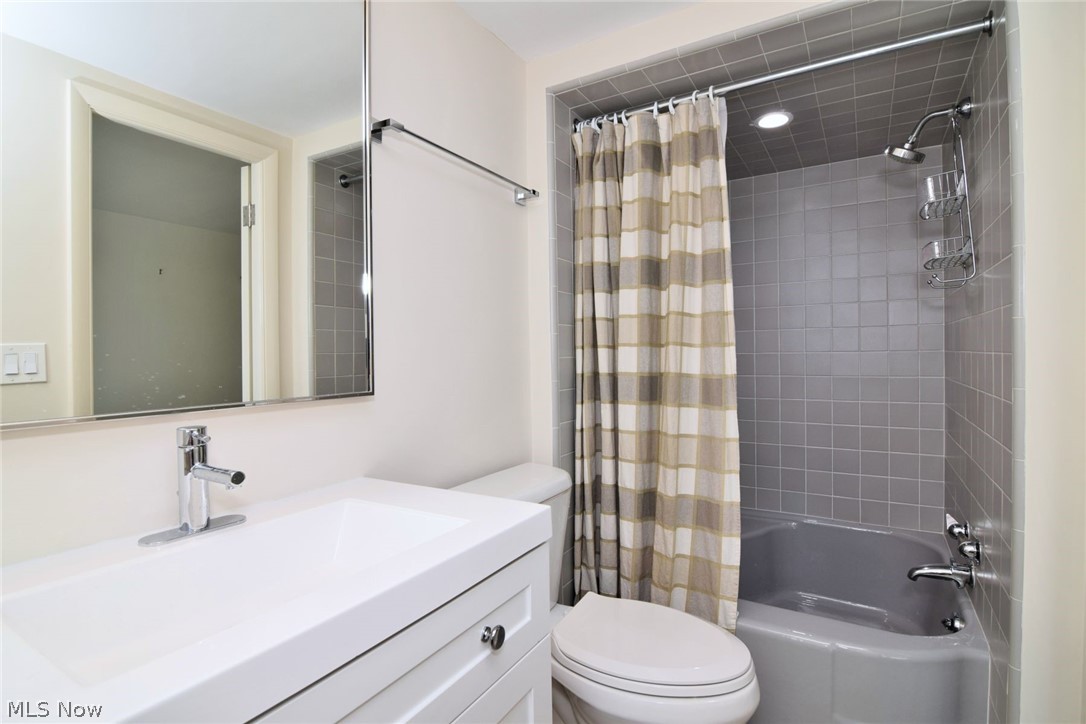 20101 N Park Boulevard Shaker Heights OH 44118