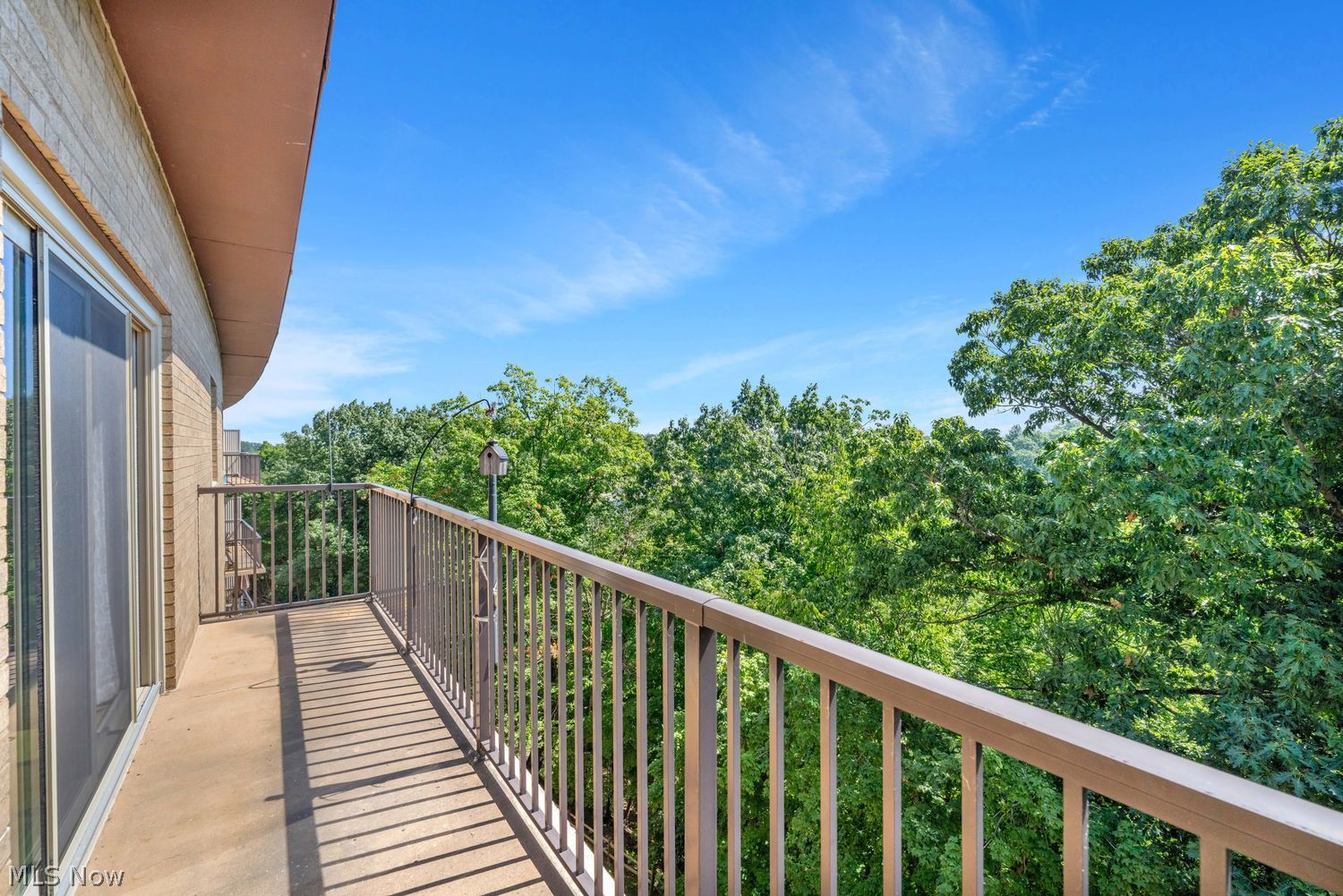 18501 Hilliard Boulevard Rocky River OH 44116