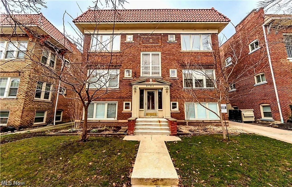 2759 Hampshire Road Cleveland Heights OH 44106