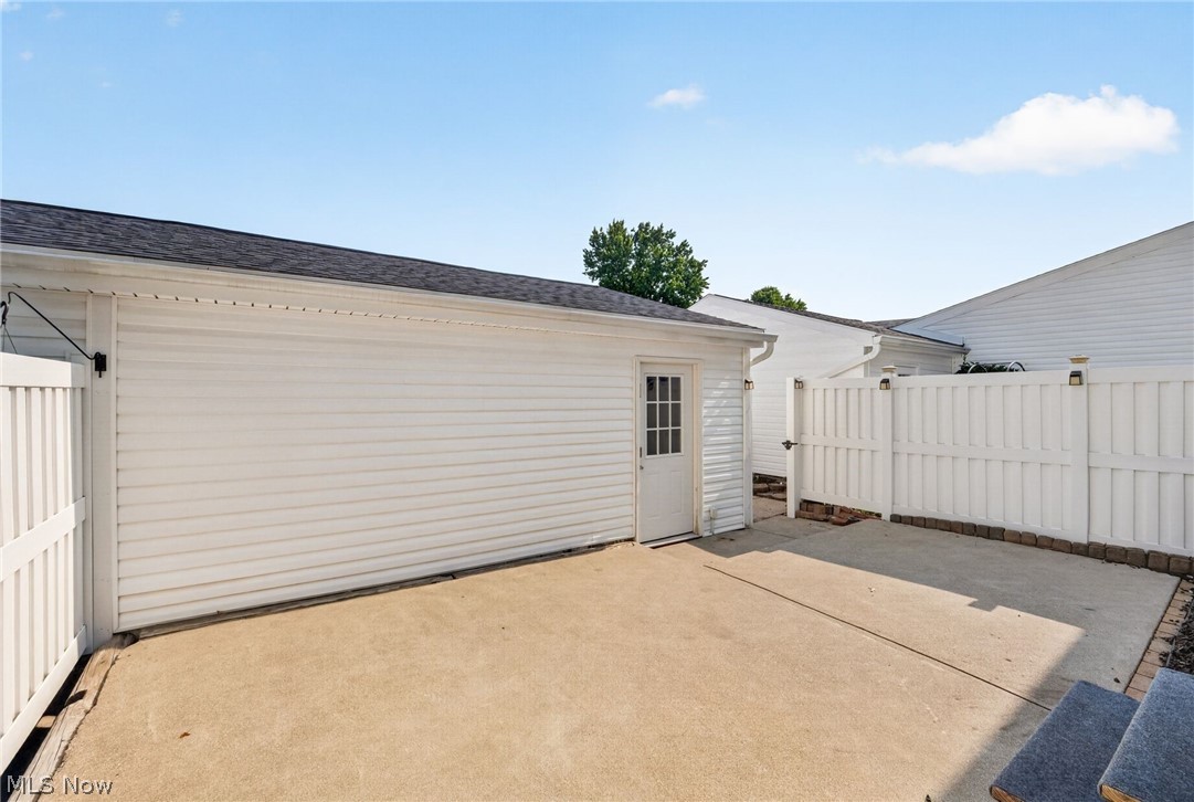 2040 Carlile Drive Uniontown OH 44685