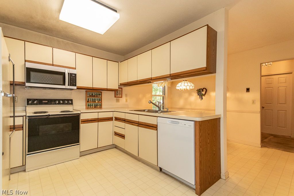 6064 Cabot Court Mentor OH 44060