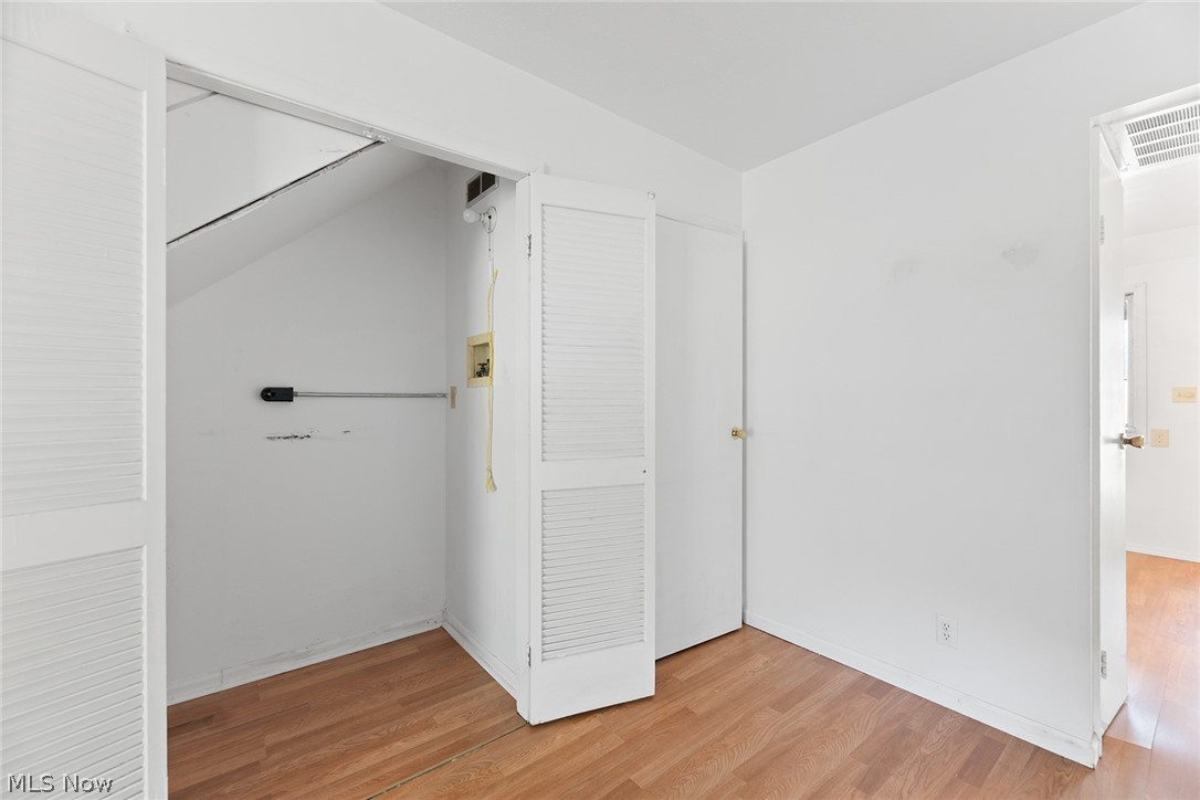 62 Menlo Park Drive Akron OH 44313