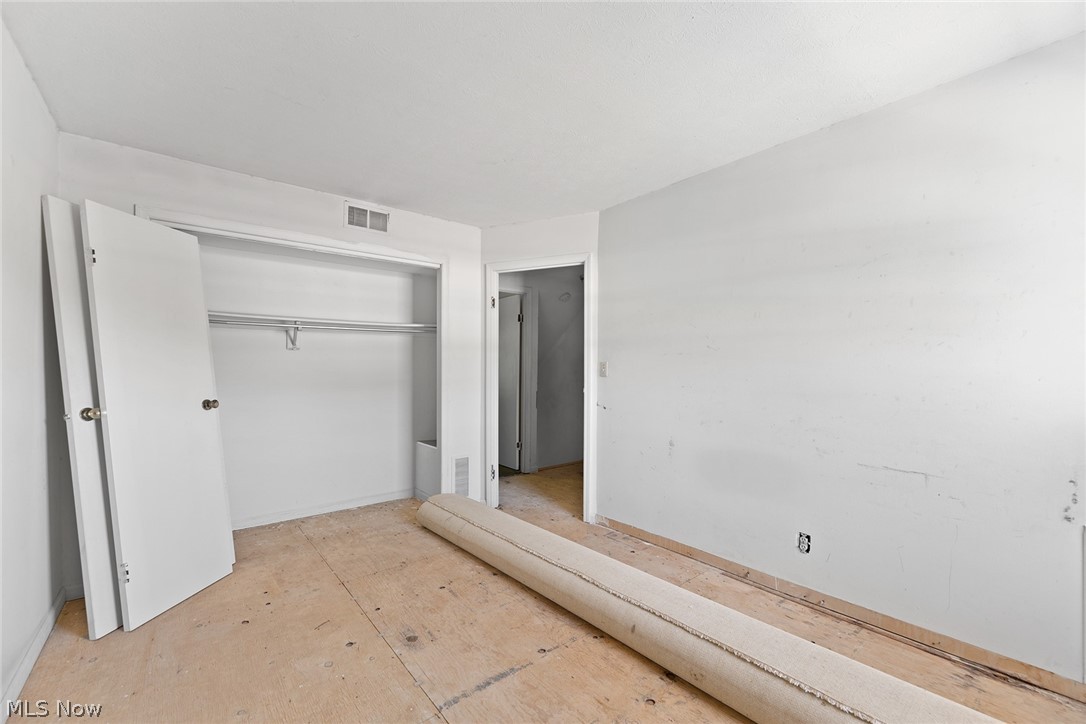 62 Menlo Park Drive Akron OH 44313