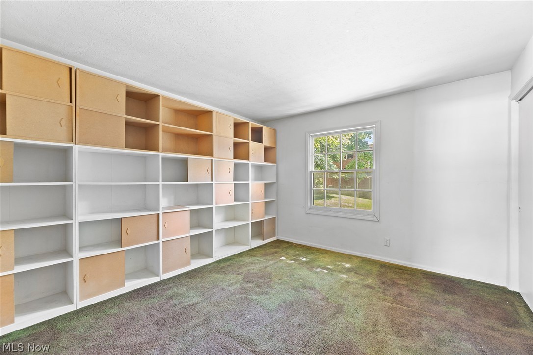 62 Menlo Park Drive Akron OH 44313