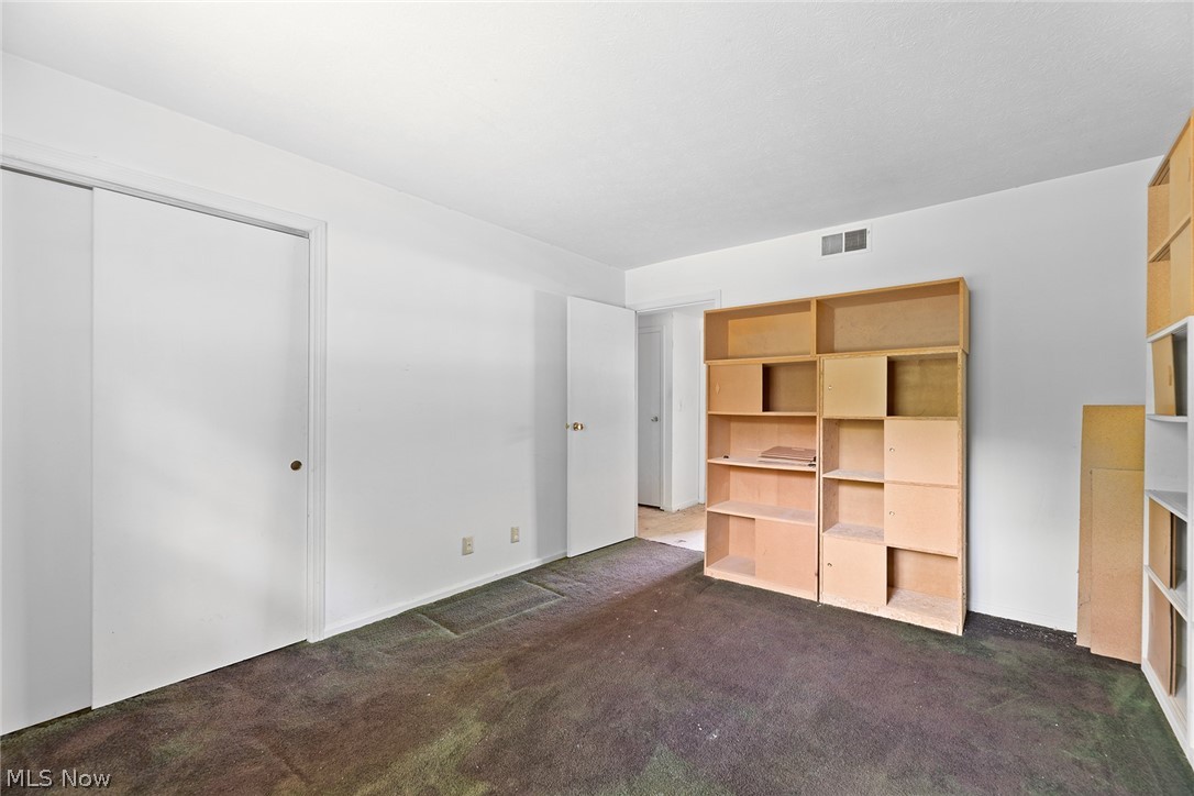 62 Menlo Park Drive Akron OH 44313