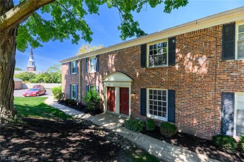 62 Menlo Park Drive Akron OH 44313