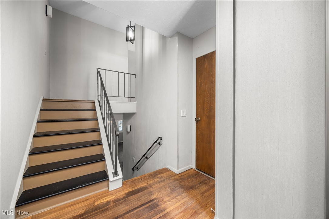 17933 Cliffside Drive Strongsville OH 44136