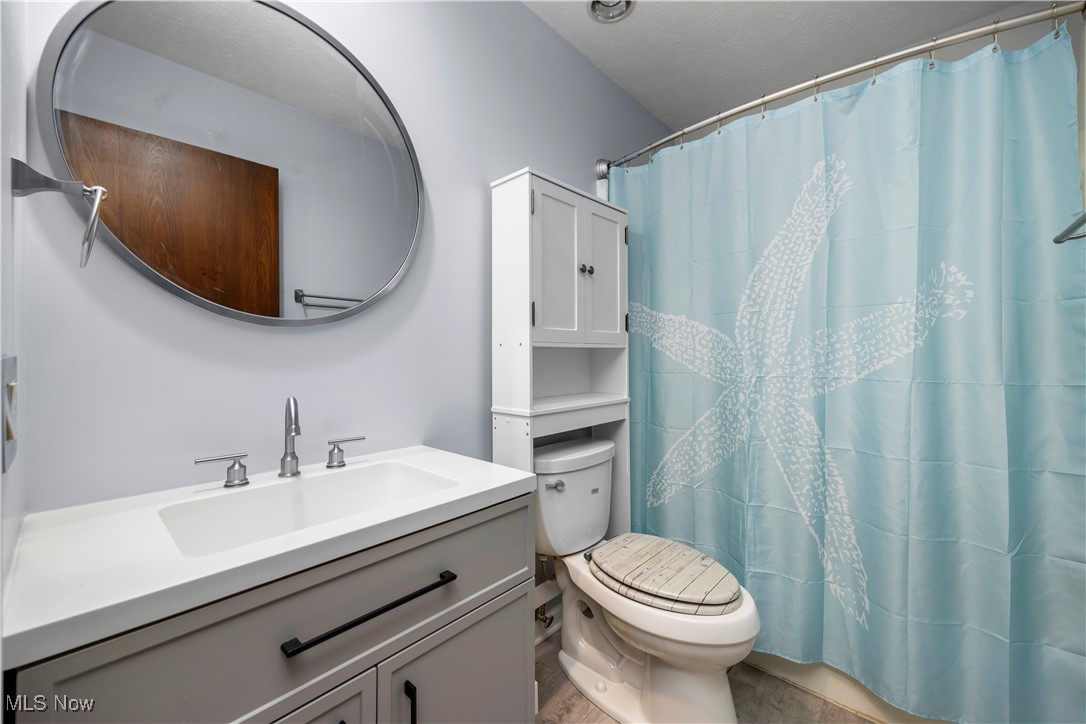 17933 Cliffside Drive Strongsville OH 44136