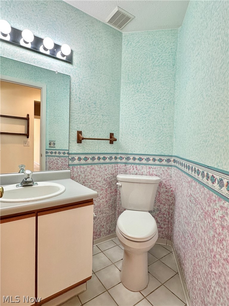7679 Creekwood Drive North Royalton OH 44133