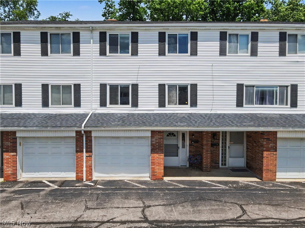 2005 Presidential Parkway Twinsburg OH 44087