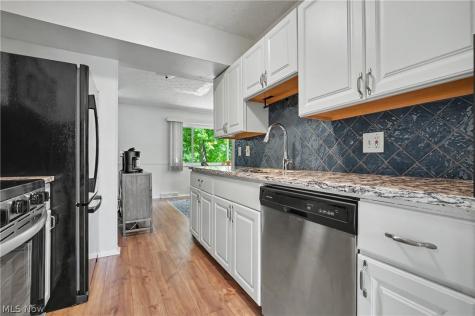 2005 Presidential Parkway Twinsburg OH 44087