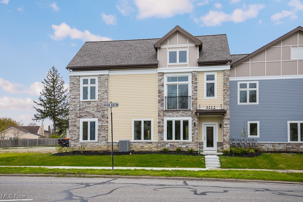 3218 Van Aken Boulevard Shaker Heights OH 44120