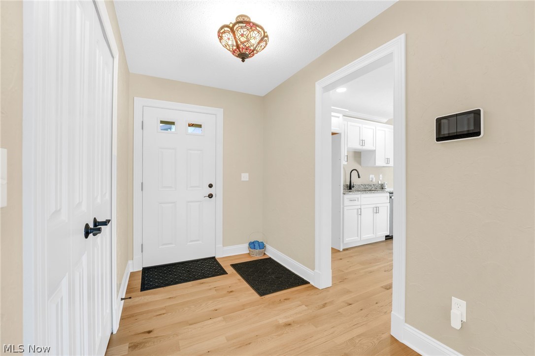 17639 Walnut Trail Chagrin Falls OH 44023