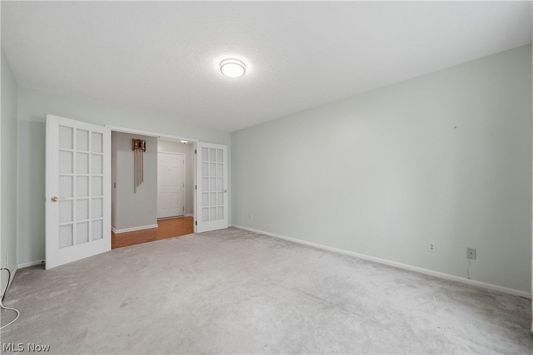 6686 Hogan Way NW Canton OH 44718
