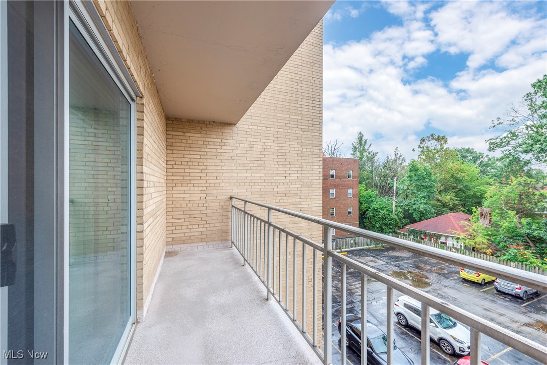 10301 Lake Avenue Cleveland OH 44102