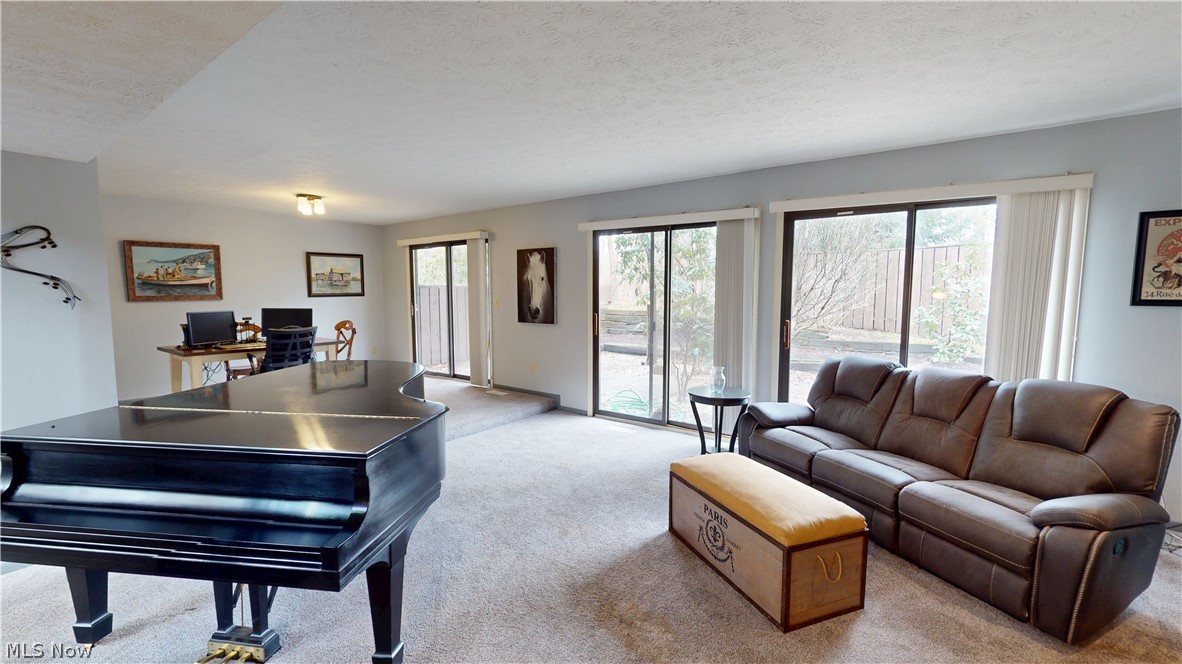 1939 Pine Drive Kent OH 44240