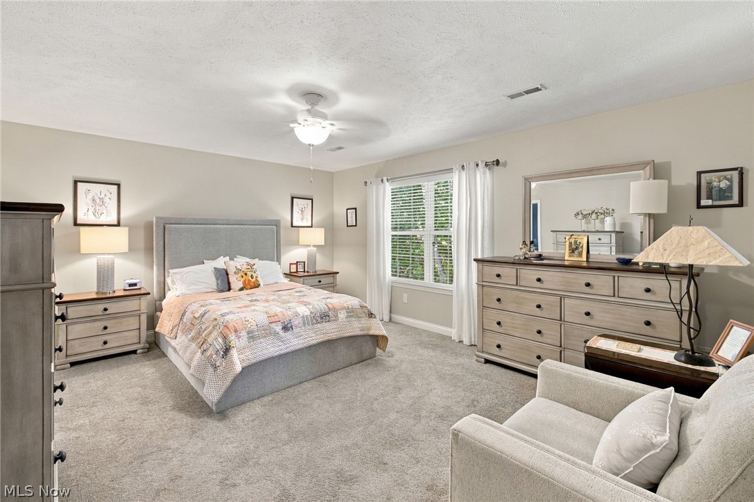 208 Lavender Lane Madison OH 44057