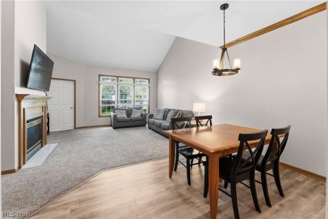 2423 Charing Cross Road NW Canton OH 44708
