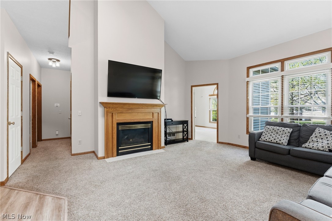 2423 Charing Cross Road NW Canton OH 44708