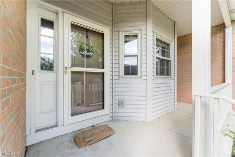 2423 Charing Cross Road NW Canton OH 44708