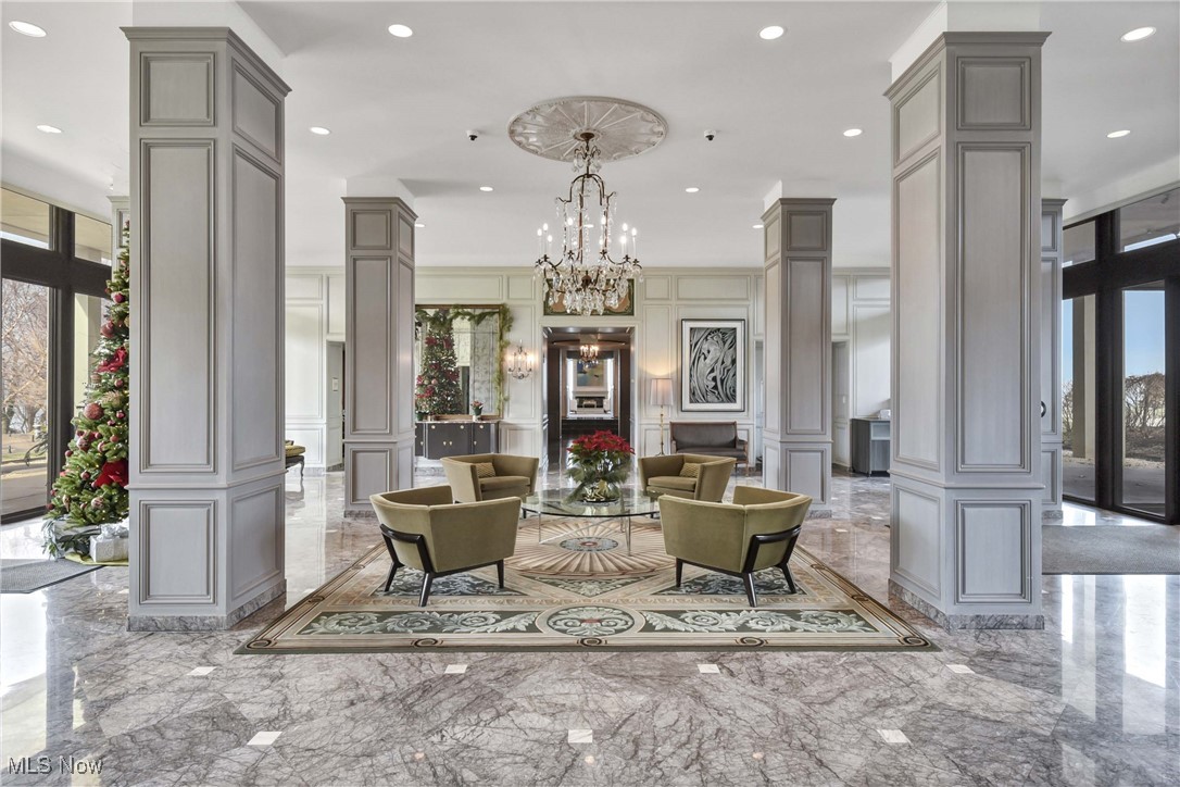 2 Bratenahl Place Bratenahl OH 44108