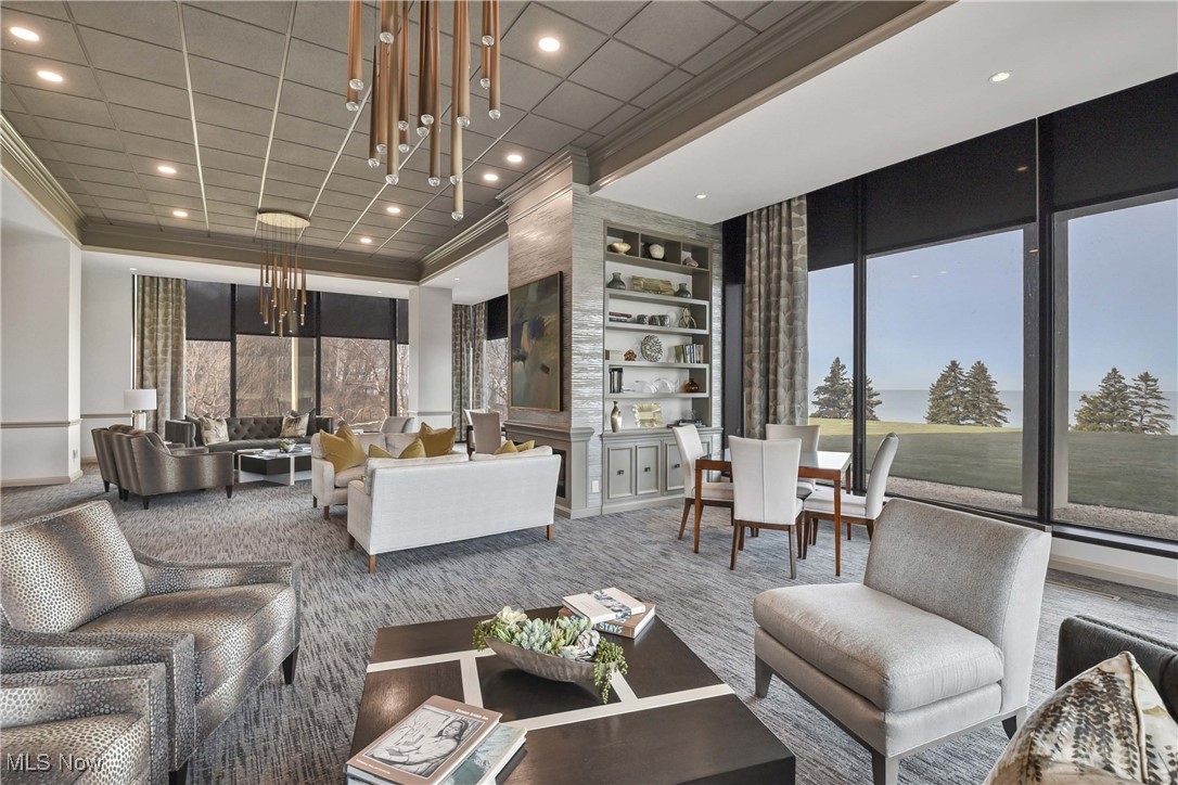 2 Bratenahl Place Bratenahl OH 44108