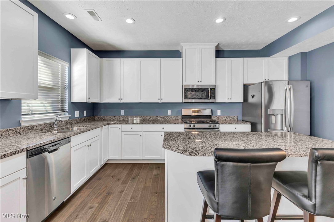 1391 Beach Avenue Lakewood OH 44107