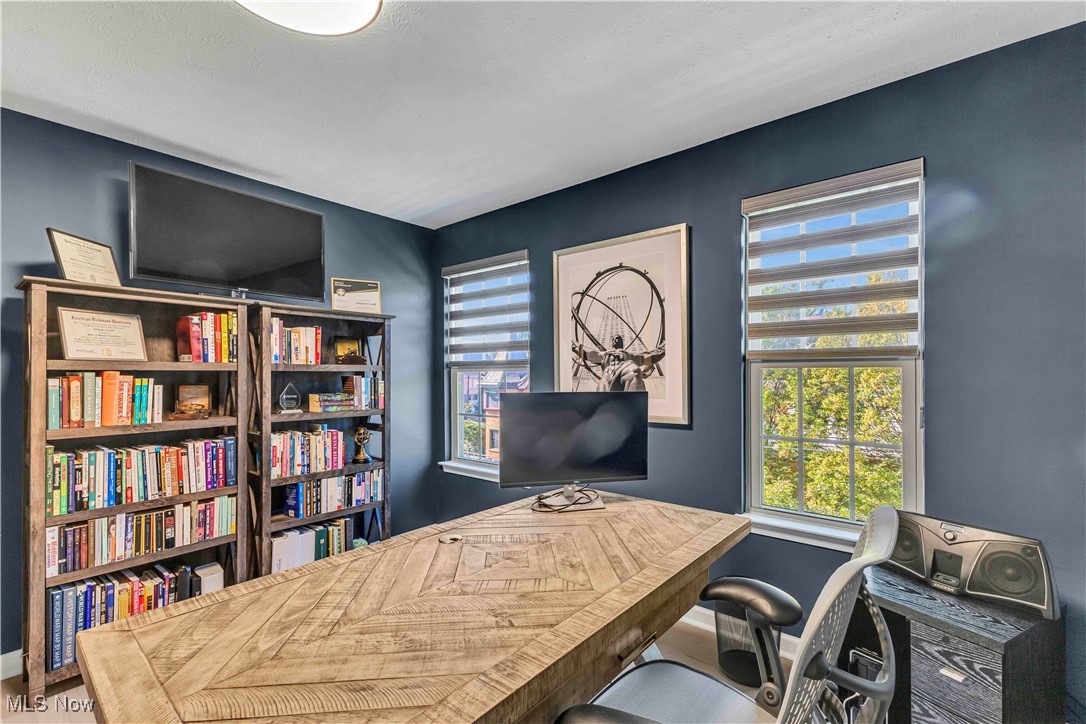 1391 Beach Avenue Lakewood OH 44107