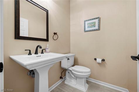 288 Woodhaven Drive Copley OH 44321