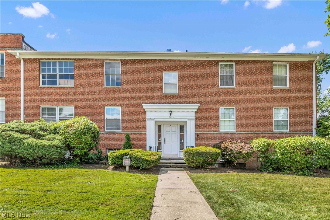3279 Warrensville Center Road Beachwood OH 44122