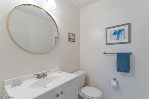 2720 Pease Drive Rocky River OH 44116