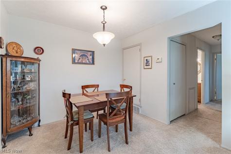 2720 Pease Drive Rocky River OH 44116