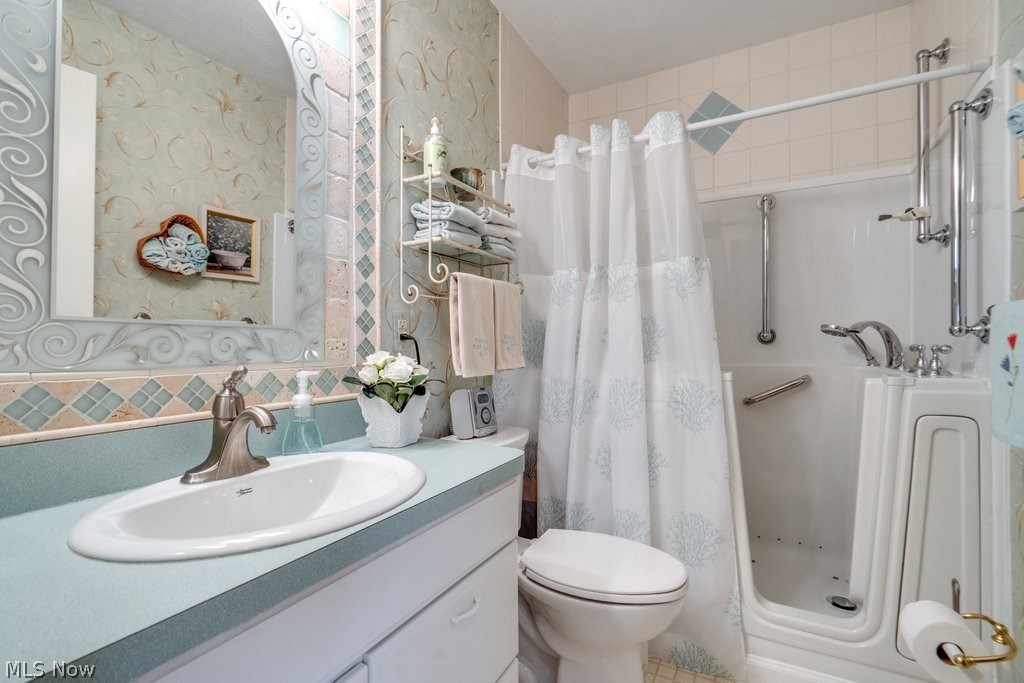7559 Chandler Court Sagamore Hills OH 44067