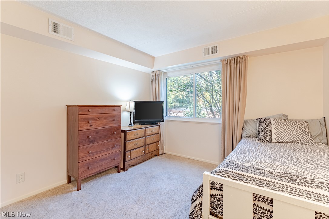 925 Canyon View Road Northfield OH 44067