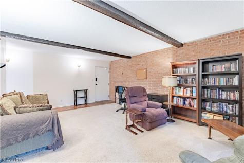 925 Canyon View Road Northfield OH 44067