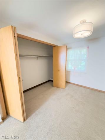 157 Drury Lane Mayfield Heights OH 44124