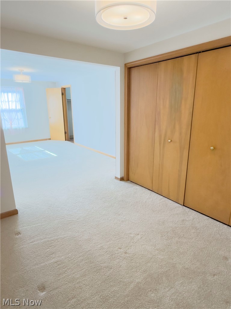 157 Drury Lane Mayfield Heights OH 44124