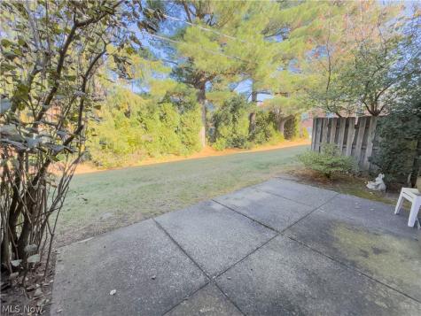 157 Drury Lane Mayfield Heights OH 44124