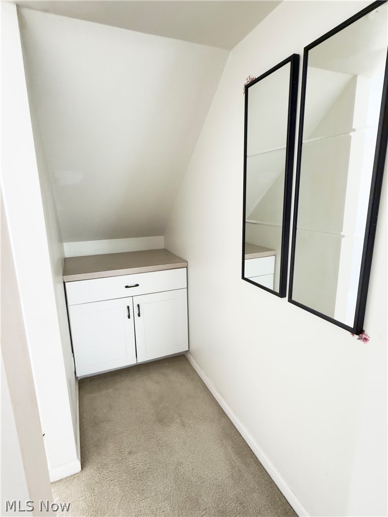 157 Drury Lane Mayfield Heights OH 44124