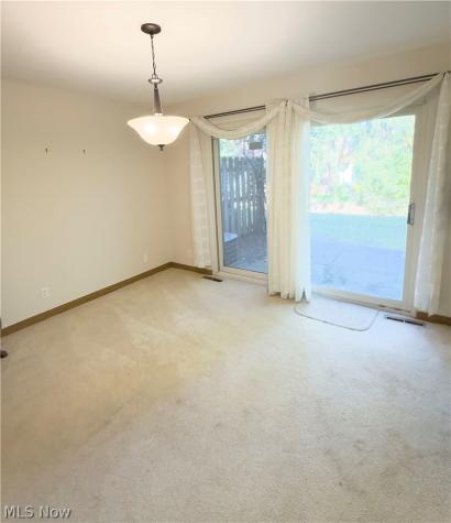 157 Drury Lane Mayfield Heights OH 44124