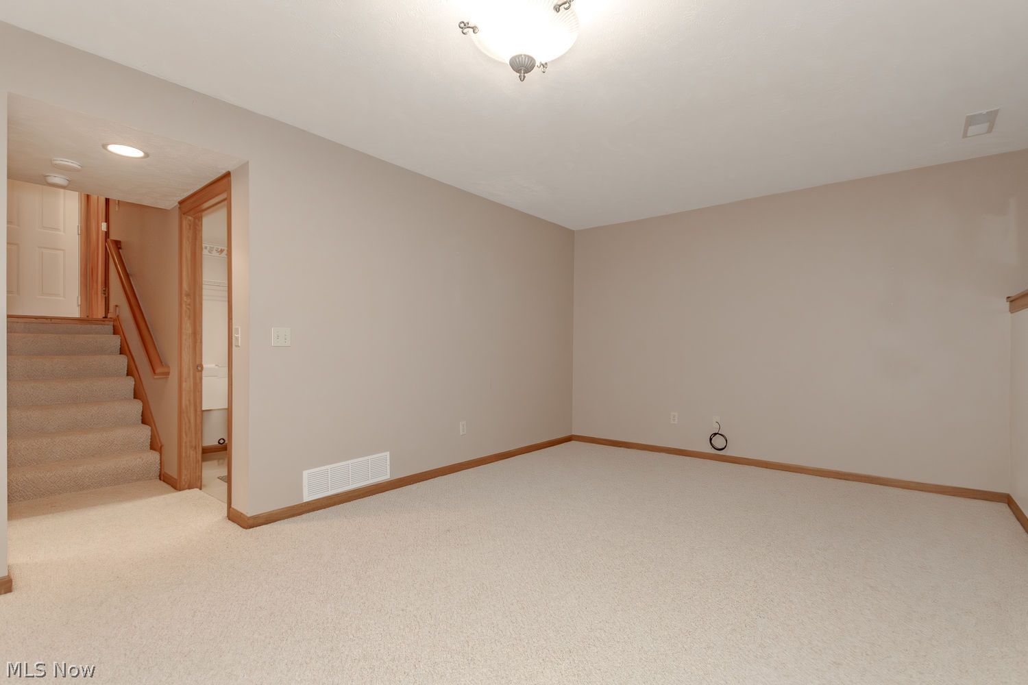 9071 Arden Drive Mentor OH 44060